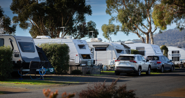 richmond-caravan-park-powered-sites